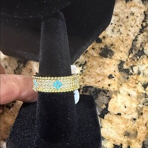 Elegant Gold and Blue Women's Ring